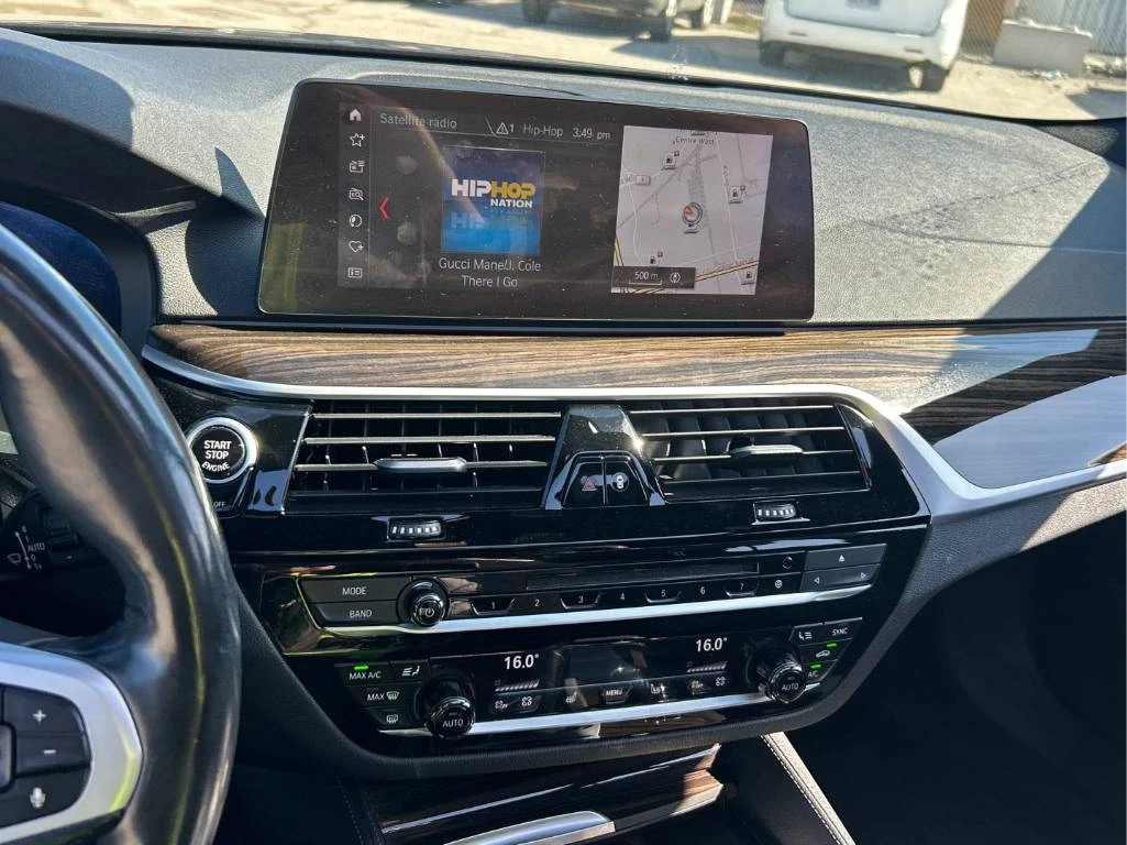 BMW 530 CARFAX* M-PACK * HEAD-UP * DISTRONIC | Mobile.bg � ����������� 14