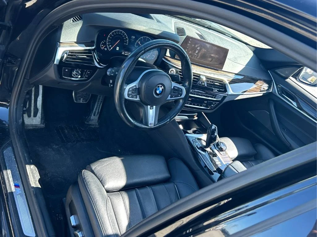 BMW 530 CARFAX* M-PACK * HEAD-UP * DISTRONIC | Mobile.bg � ����������� 7