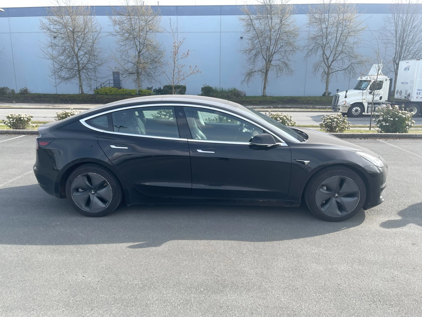 Tesla Model 3 Standard Range Plus* RWD* �������* 27� �� | Mobile.bg � ����������� 5