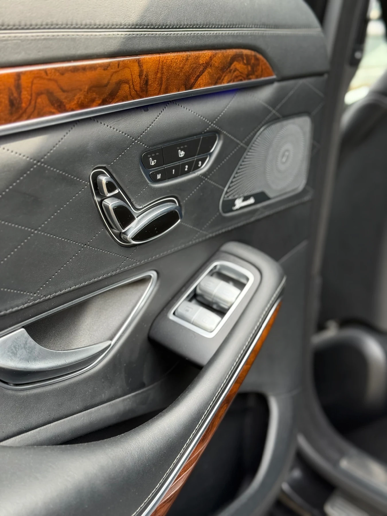 Mercedes-Benz S 350 Maybach FULL, снимка 15 - Автомобили и джипове - 54342143