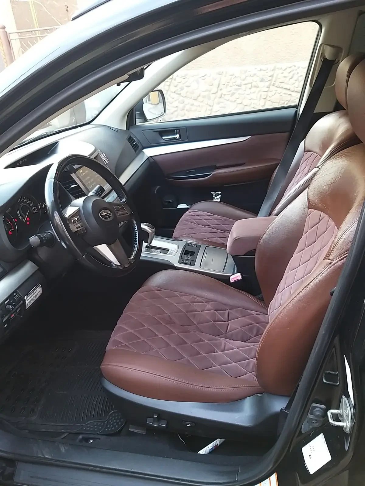 Subaru Outback, снимка 9 - Автомобили и джипове - 54391241