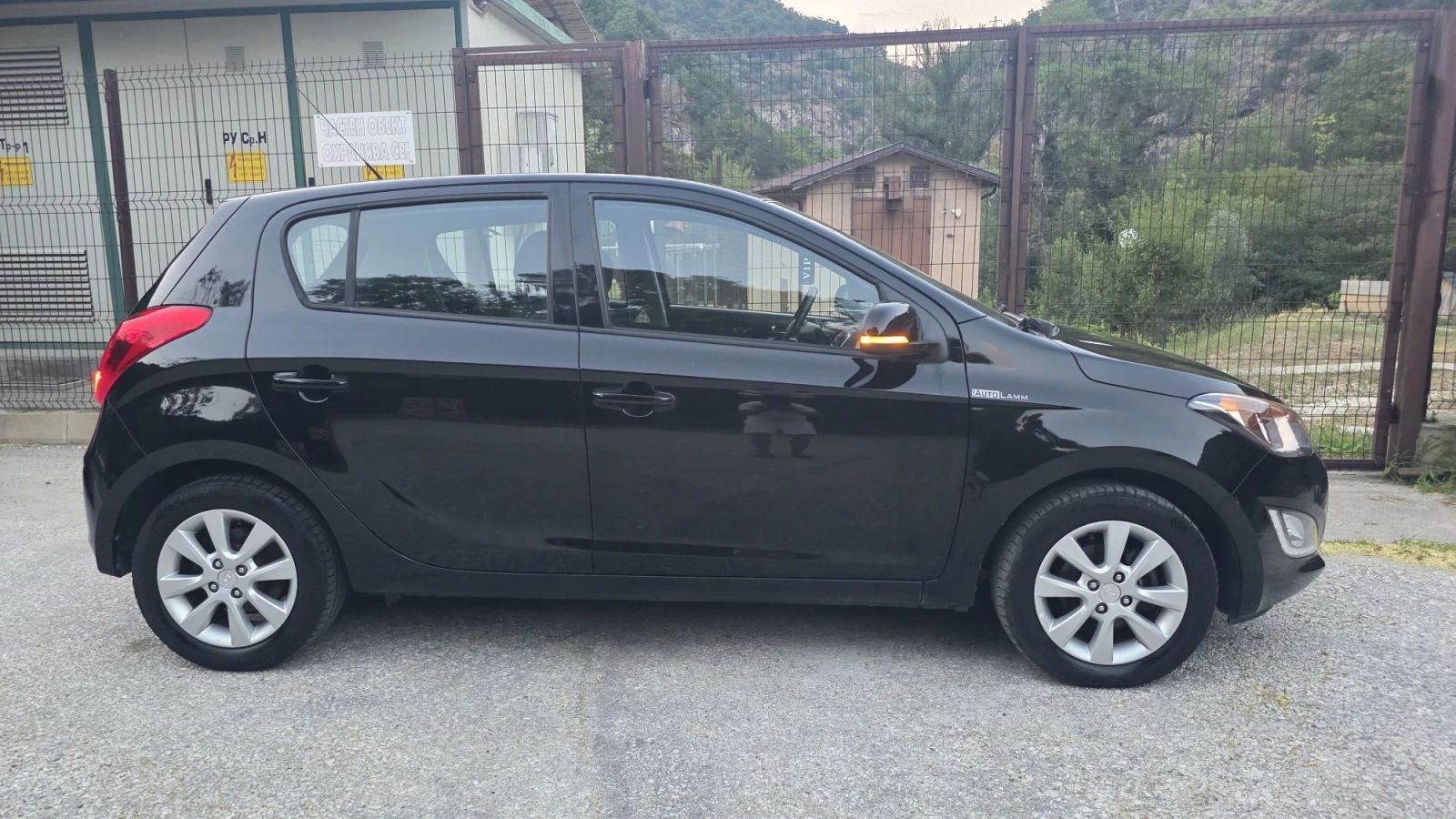 Hyundai I20 1.25i FACELIFT Klimatik LED EU5B, снимка 8 - Автомобили и джипове - 55579793