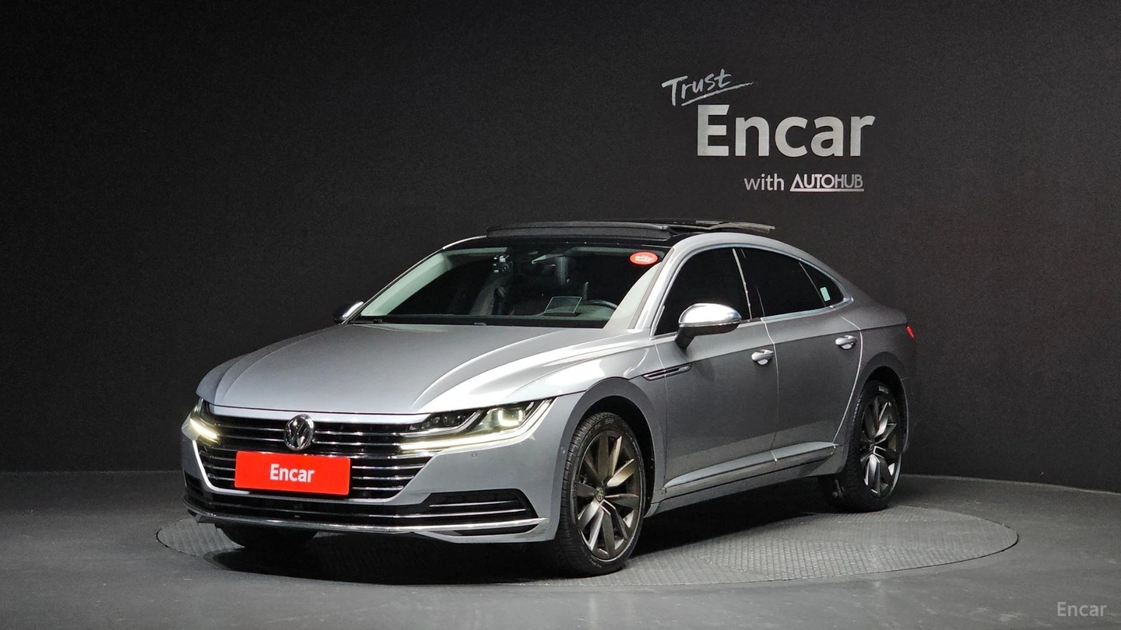 VW Arteon 4X4* PRESTIGE* ОБДУХВАНЕ* МОНИТОРИ* 360 КАМЕРА* 