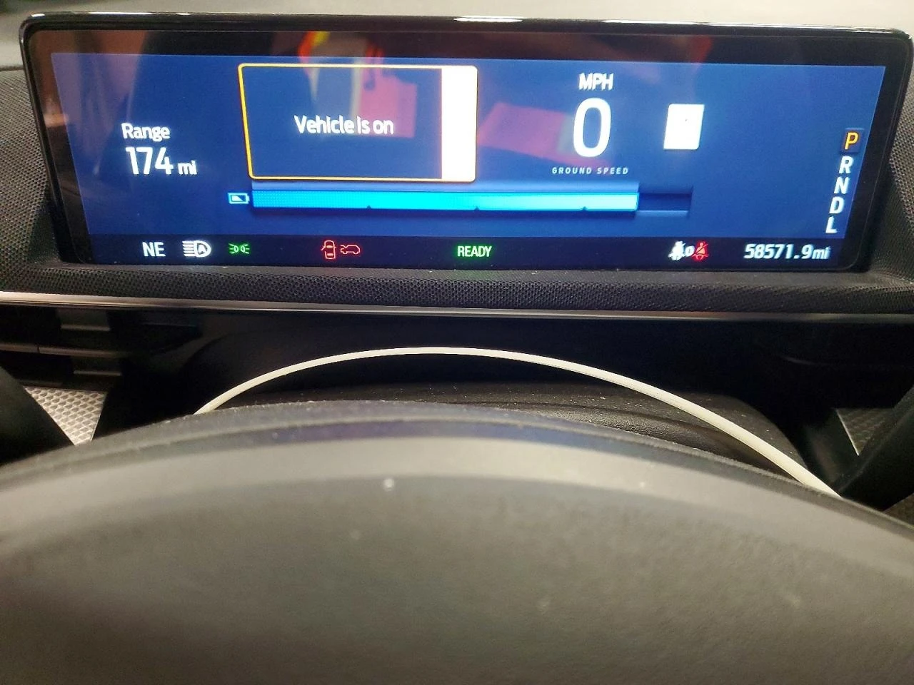 Ford Mustang Mach-E Select, снимка 9 - Автомобили и джипове - 55784196