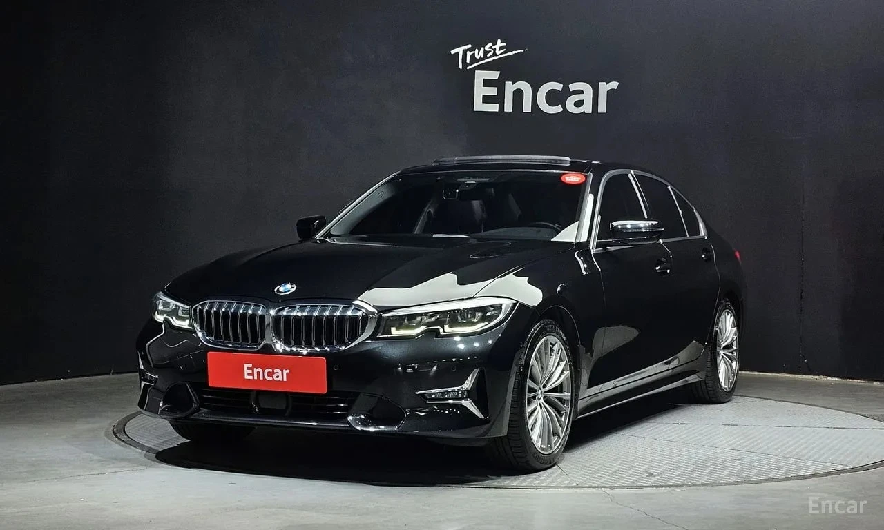 BMW 320 320i Luxury * OПЦИЯ ЗА ФИНАНСИРАНЕ
