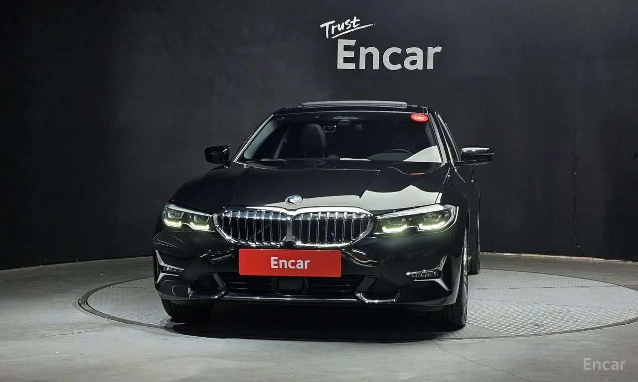 BMW 320 320i Luxury * OПЦИЯ ЗА ФИНАНСИРАНЕ, снимка 3 - Автомобили и джипове - 56115250