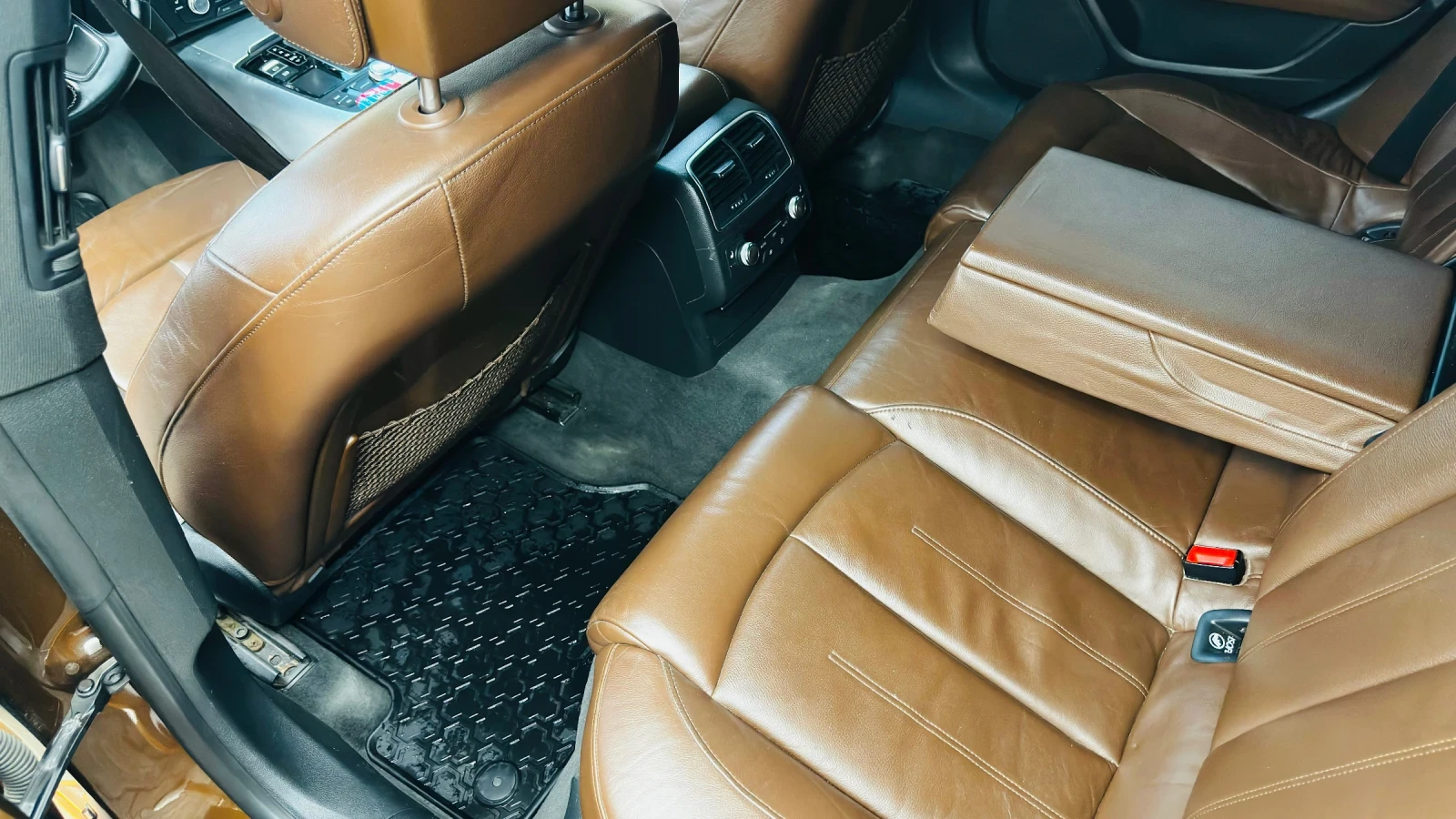 Audi A7 3.0D, снимка 7 - Автомобили и джипове - 56439966