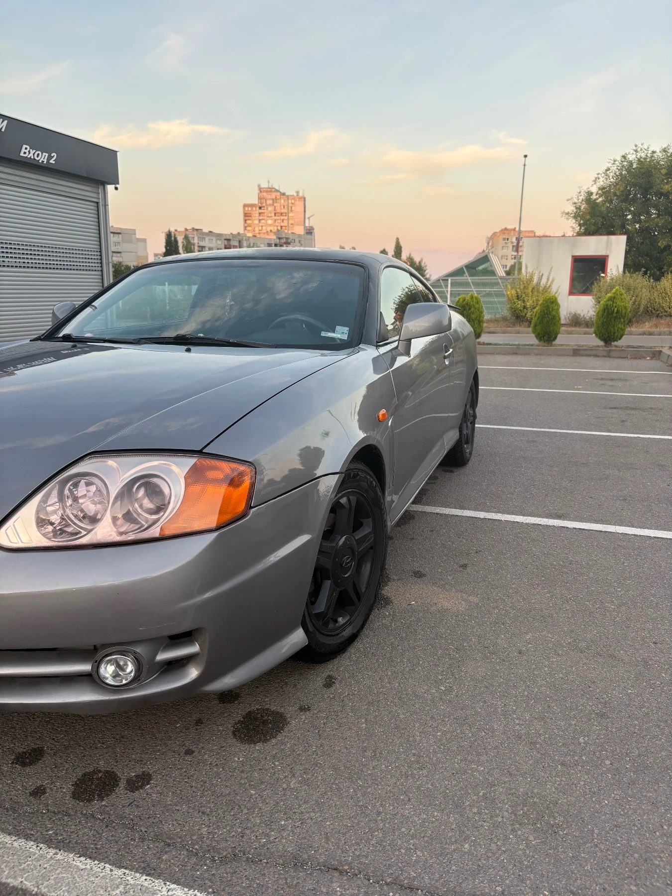 Hyundai Coupe, снимка 2 - Автомобили и джипове - 56583481