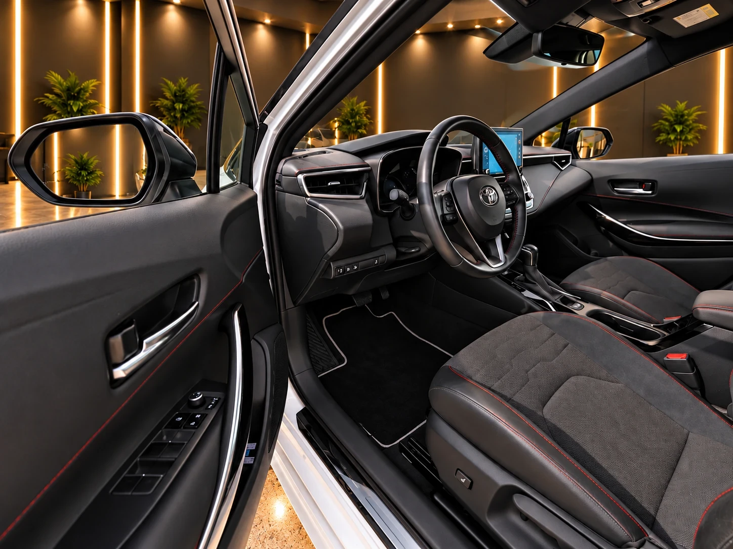 Toyota Corolla 1.8 Hybrid* Bi-Tone* JBL* HeadUp* ACC* Bi-Led | Mobile.bg � ����������� 5