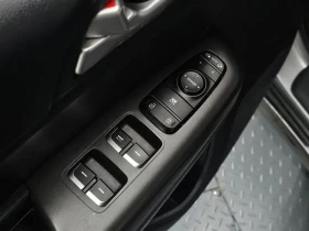 Kia Sportage The Bold Diesel 2.0 2Wd Prestige, снимка 17