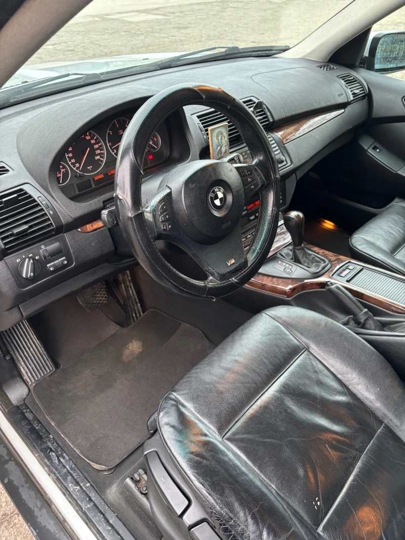 BMW X5, снимка 9 - Автомобили и джипове - 48539600