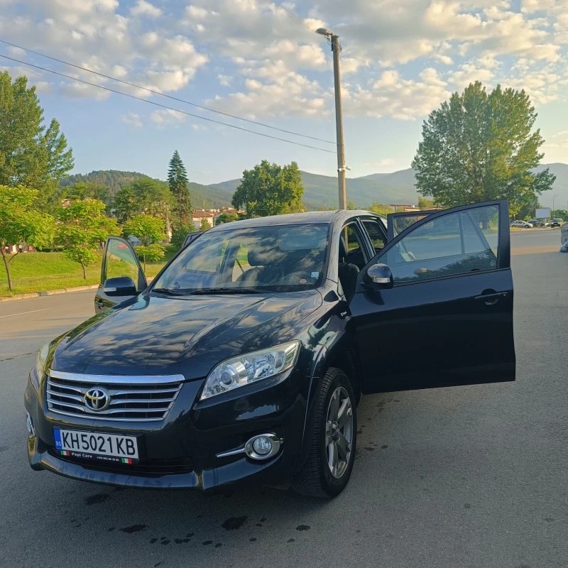 Toyota Rav4 2, 2, снимка 5 - Автомобили и джипове - 51872337