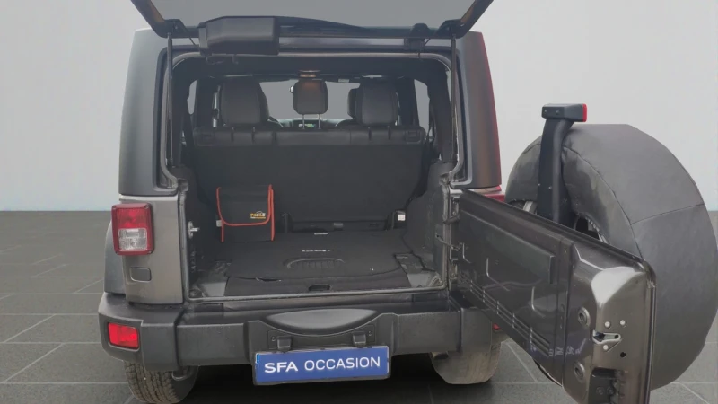 Jeep Wrangler UNLIMITED 2.8 CRDi 200hp 4x4 BVA E6, снимка 4 - Автомобили и джипове - 49312085