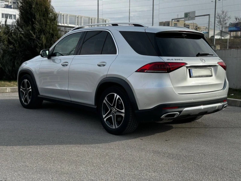 Mercedes-Benz GLE 300d/4-MATIC/PANO/245hp/2.0L/EURO-6B/AIR, снимка 6 - Автомобили и джипове - 52649664