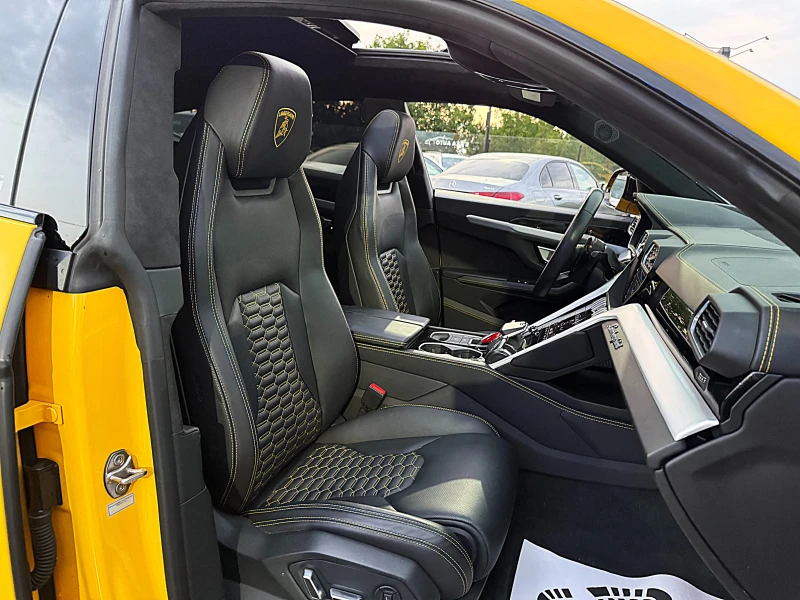 Lamborghini Urus Matrix-Head Up-360-Panorama-Ceramic-Bang&Olufsen-!, снимка 13 - Автомобили и джипове - 51188145