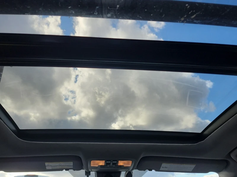 Toyota Highlander LIMITED * * CARFAX * * АВТО КРЕДИТ * * , снимка 9 - Автомобили и джипове - 52773405