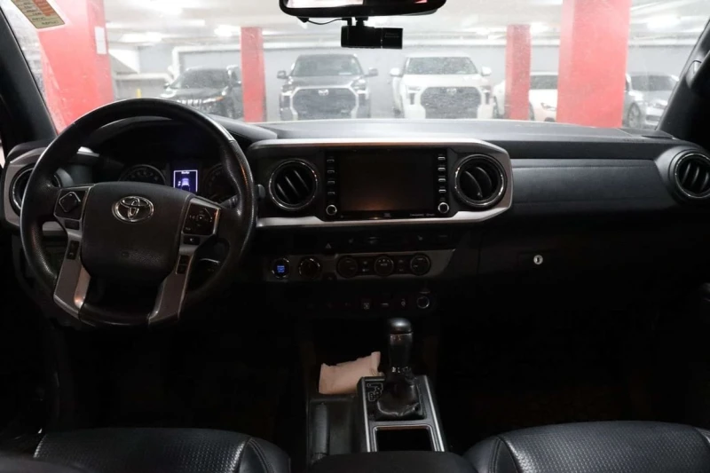 Toyota Tacoma * Limited * CARFAX * БЕЗ ПЪРВОНАЧАЛНА ВНОСКА, снимка 9 - Автомобили и джипове - 53182492