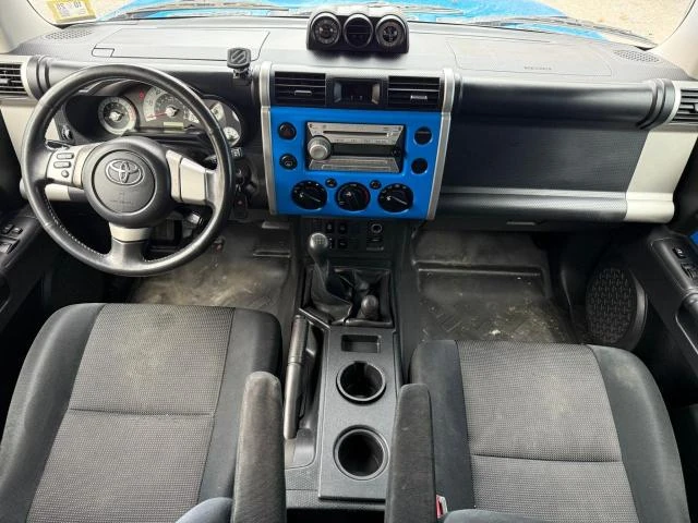 Toyota Fj cruiser, снимка 6 - Автомобили и джипове - 47967823