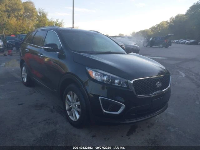 Kia Sorento  2.4L LX * Крайна цена 20 500 лв* , снимка 4 - Автомобили и джипове - 48111402