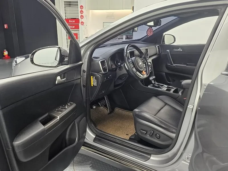 Kia Sportage The Bold Diesel 2.0 2Wd Prestige, снимка 11 - Автомобили и джипове - 55278767