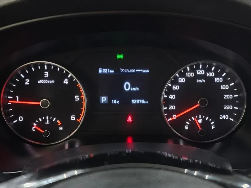 Kia Sportage The Bold Diesel 2.0 2Wd Prestige, снимка 8 - Автомобили и джипове - 55278767