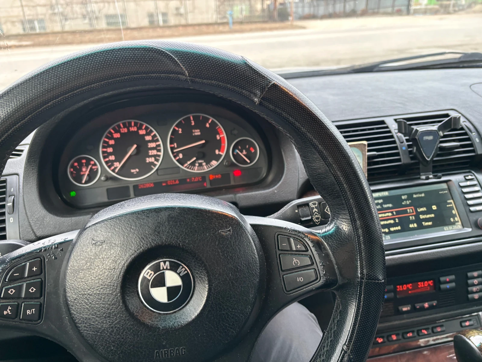 BMW X5  - изображение 5
