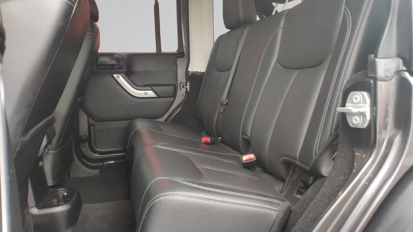 Jeep Wrangler UNLIMITED 2.8 CRDi 200hp 4x4 BVA E6 - изображение 9
