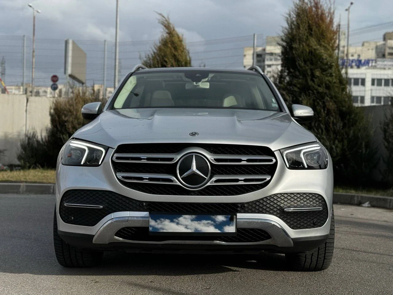 Mercedes-Benz GLE 300d/4-MATIC/PANO/245hp/2.0L/EURO-6B/AIR - изображение 2