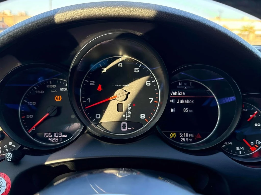 Porsche Cayenne * AWD 4dr * CARFAX * БЕЗ ПЪРВОНАЧАЛНА ВНОСКА - изображение 8