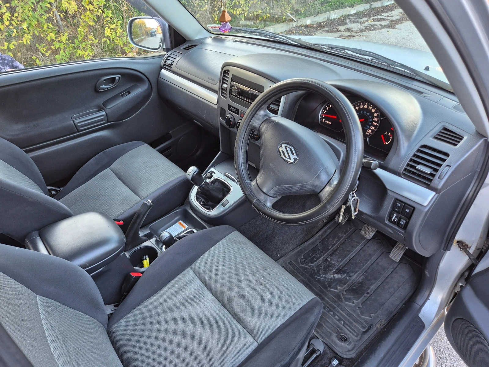 Suzuki Grand vitara 1.6 - изображение 9