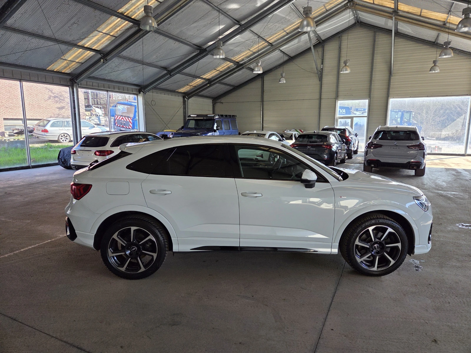 Audi Q3 Sportback 40 S Line - Quattro, снимка 3 - Автомобили и джипове - 53998496