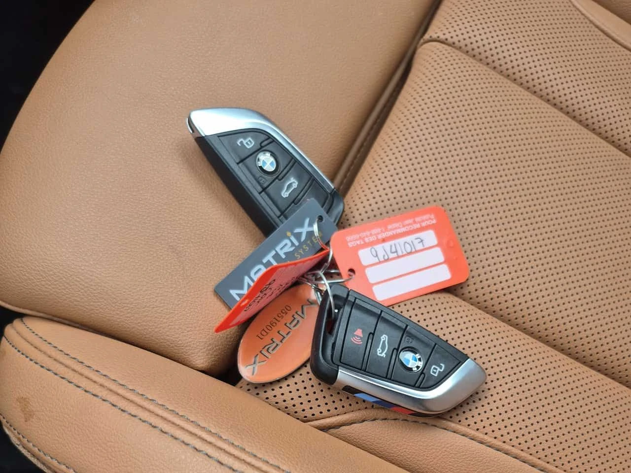 BMW X3 * xDrive30e * М-ПАКЕТ* ПАНОРАМА* АМБИЕНТНО* , снимка 11 - Автомобили и джипове - 54210338