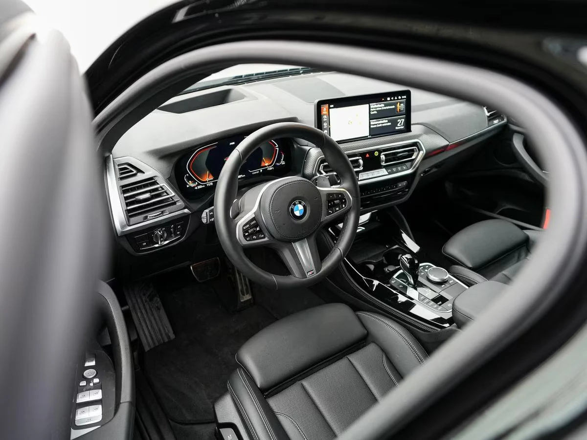 BMW X4 20i/184HP/MSPORT/LASER/PANO/ACC/HUD/CAM/355z, снимка 5 - Автомобили и джипове - 54352465