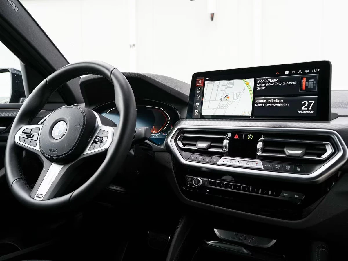 BMW X4 20i/184HP/MSPORT/LASER/PANO/ACC/HUD/CAM/355z, снимка 6 - Автомобили и джипове - 54352465
