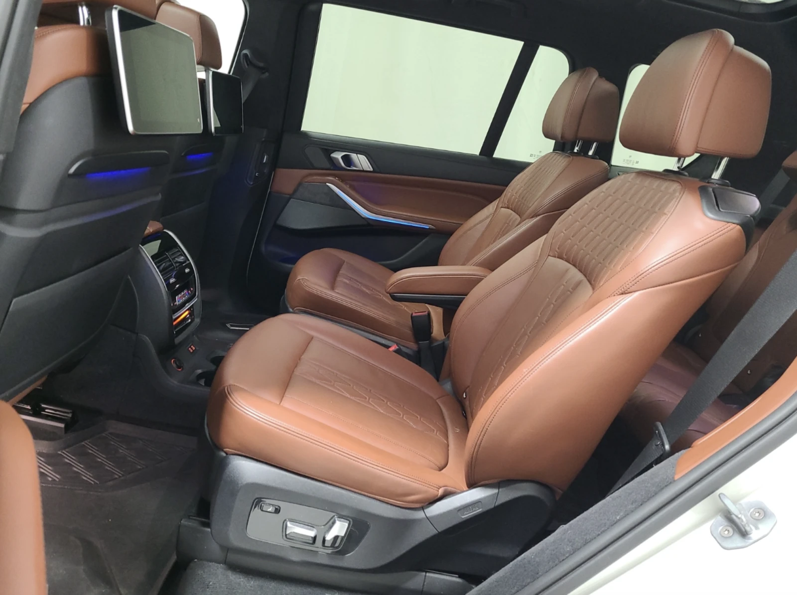 BMW X7 2019 BMW X7 XDRIVE40I, снимка 11 - Автомобили и джипове - 54607102