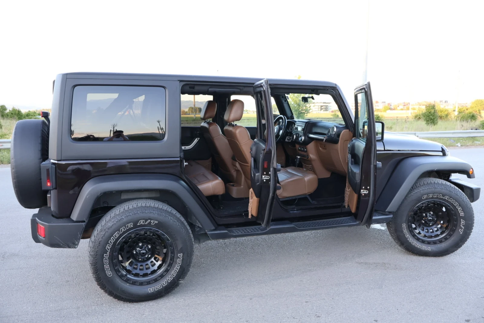 Jeep Wrangler Sahara, снимка 6 - Автомобили и джипове - 54646244