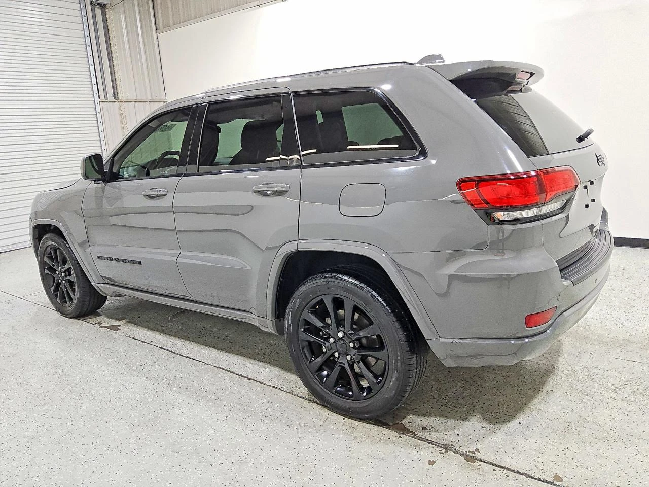 Jeep Grand cherokee, снимка 4 - Автомобили и джипове - 55279204
