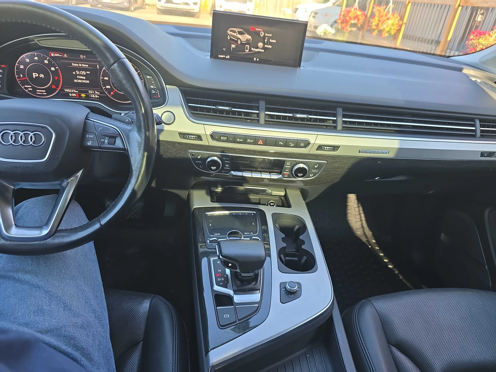 Audi Q7 Technik | CARFAX | БЕЗ ИНЦИДЕНТИ, снимка 10 - Автомобили и джипове - 55848758