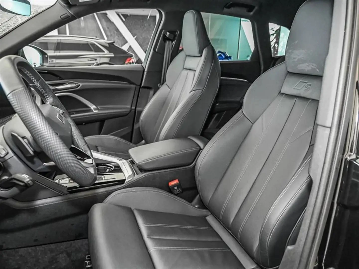 Audi Q5 PROGRESSIV S LINE ЦЕНА ДО БЪЛГАРИЯ АВТОКРЕДИТ, снимка 7 - Автомобили и джипове - 55878609