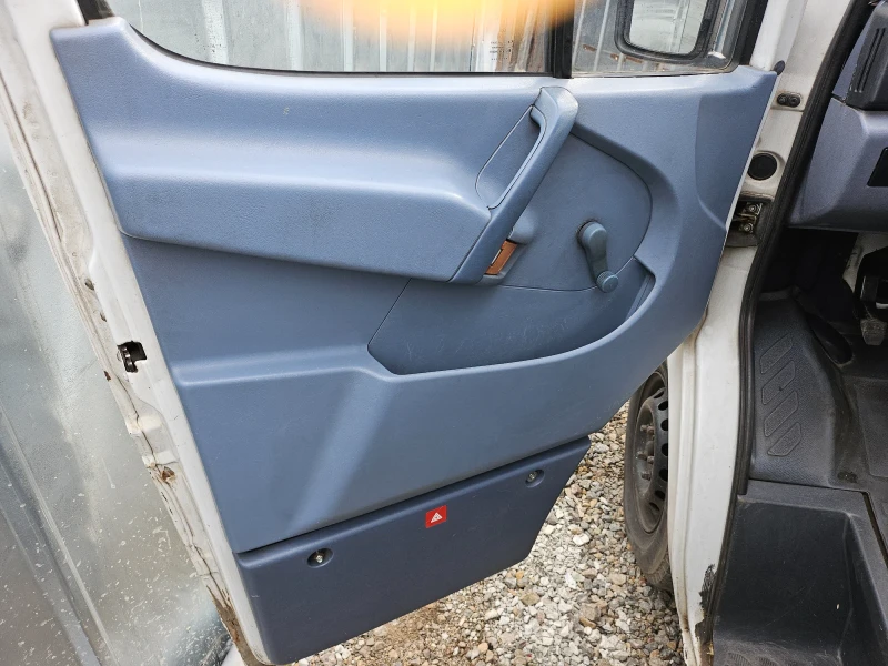 Mercedes-Benz Sprinter 310, снимка 9 - Бусове и автобуси - 52187472