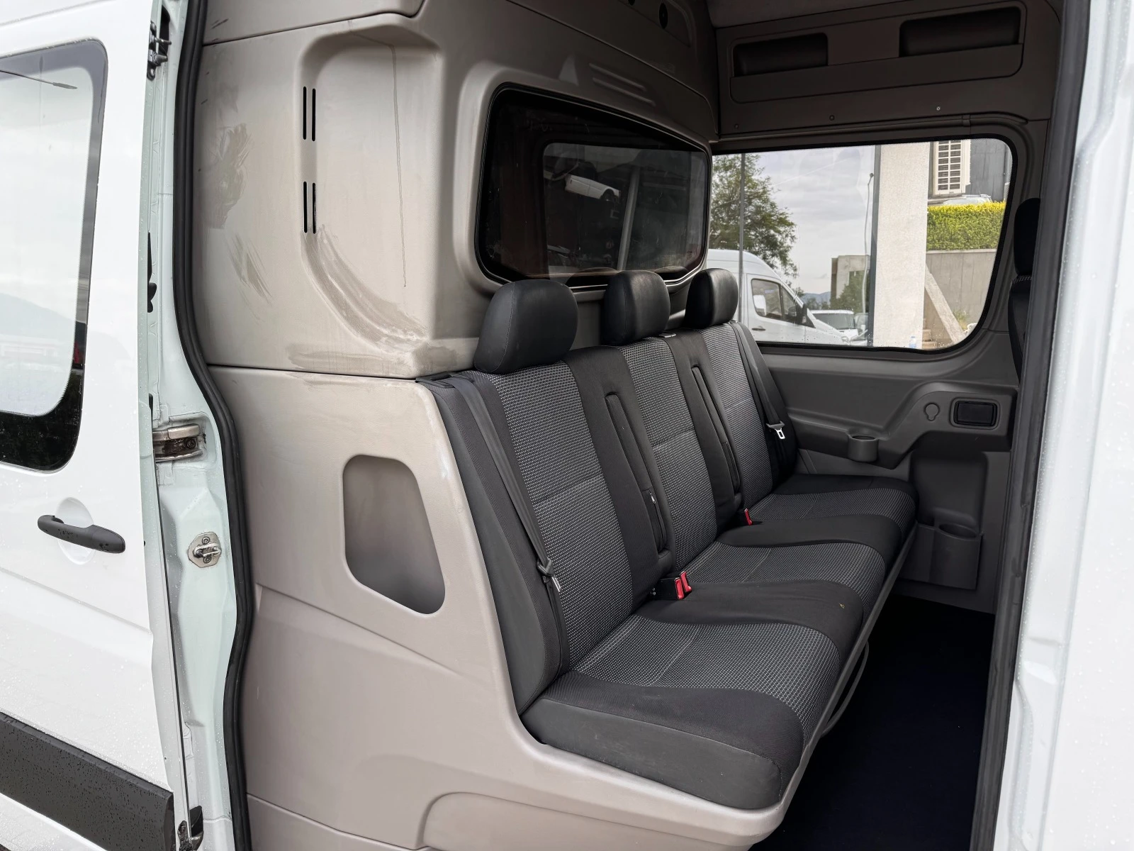 Mercedes-Benz Sprinter 516 CDI 3.5т. Товаропътнически 5-местен MAXI Клима  - изображение 8