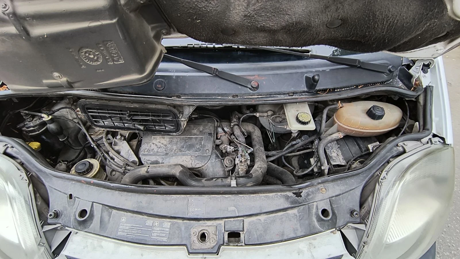 Opel Vivaro 1.9 DTI, 2 плъзгащи врати, климатик - изображение 9