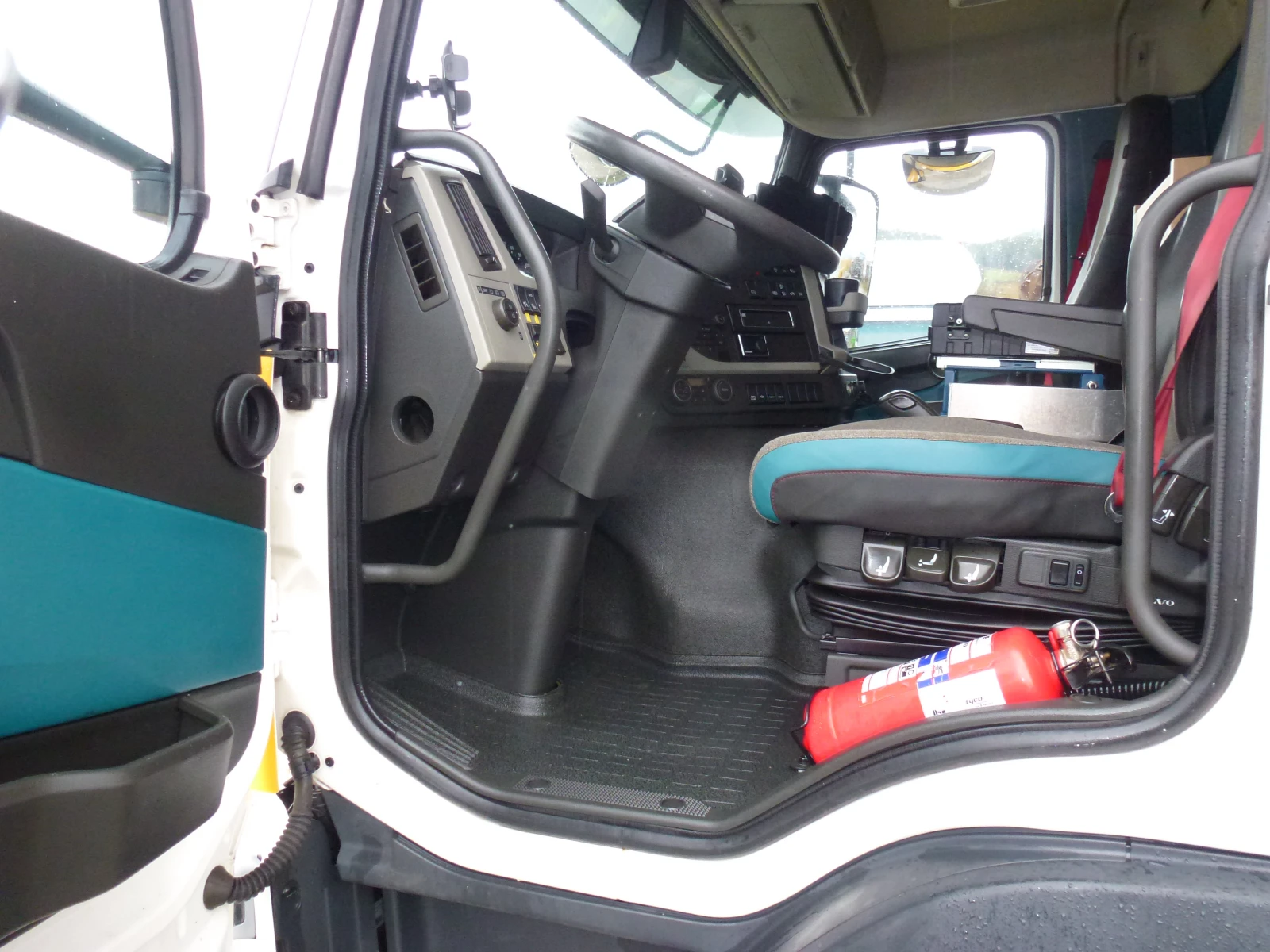 Volvo Fm  500 , 21140 литра , снимка 12 - Камиони - 54008400