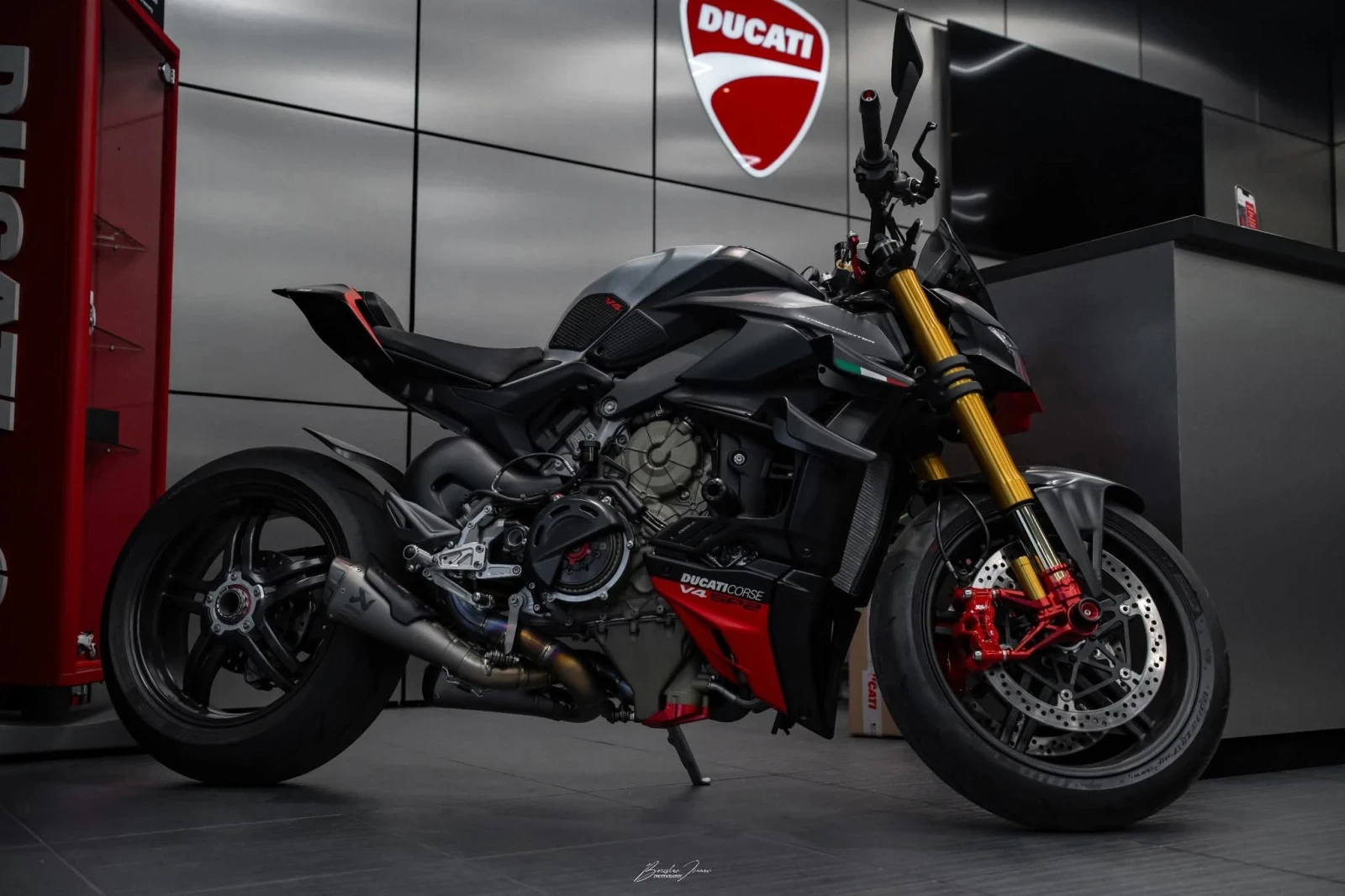 Ducati Streetfighter SP2
