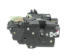 Брава задна врата SEAT LEON /TOLEDO II/SKODA OCTAVIA/VW PASSAT B5/GOLF IV/BORA -2005 RH/LH 3B483901, снимка 1