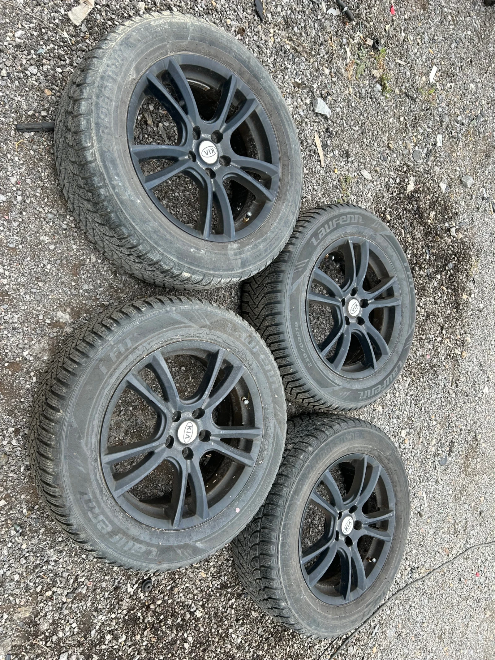 ���� � ������ 235/60R18 �� Kia Sorento | Mobile.bg � ����������� 1