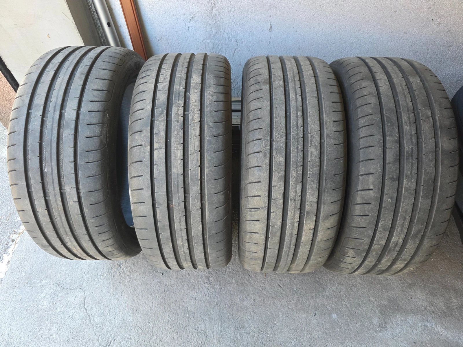 Гуми Летни 225/45R17, снимка 4 - Гуми и джанти - 54317434