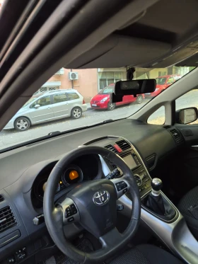 Toyota Auris, снимка 7