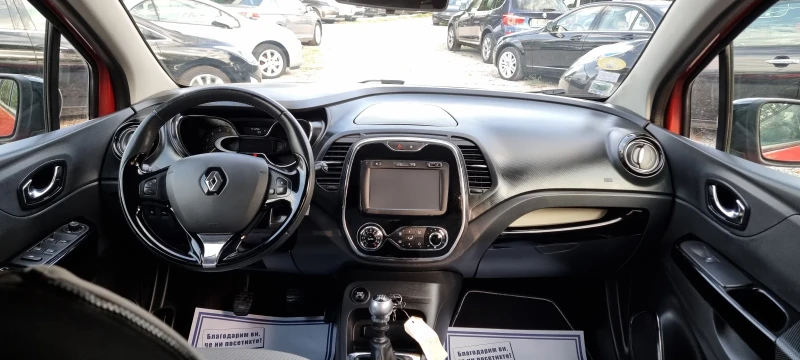 Renault Captur 1.5dci+ Navi, снимка 11 - Автомобили и джипове - 47306591