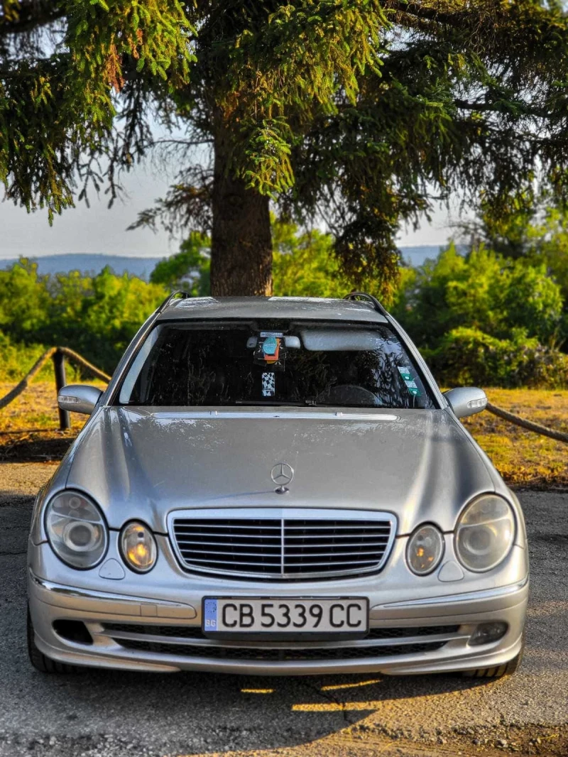 Mercedes-Benz E 320, снимка 1 - Автомобили и джипове - 47394637